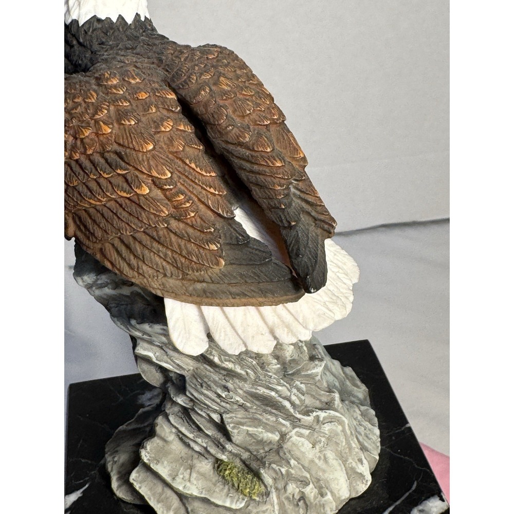 Crystal Cathedral Ministries‎ 2004 Eagles Club Bald Eagle Marble Bases - Picture 9 of 16
